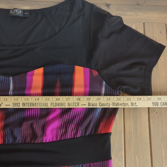 IGIGI Patricia Colourful Flowy Maxi Dress - Picture 5 of 8